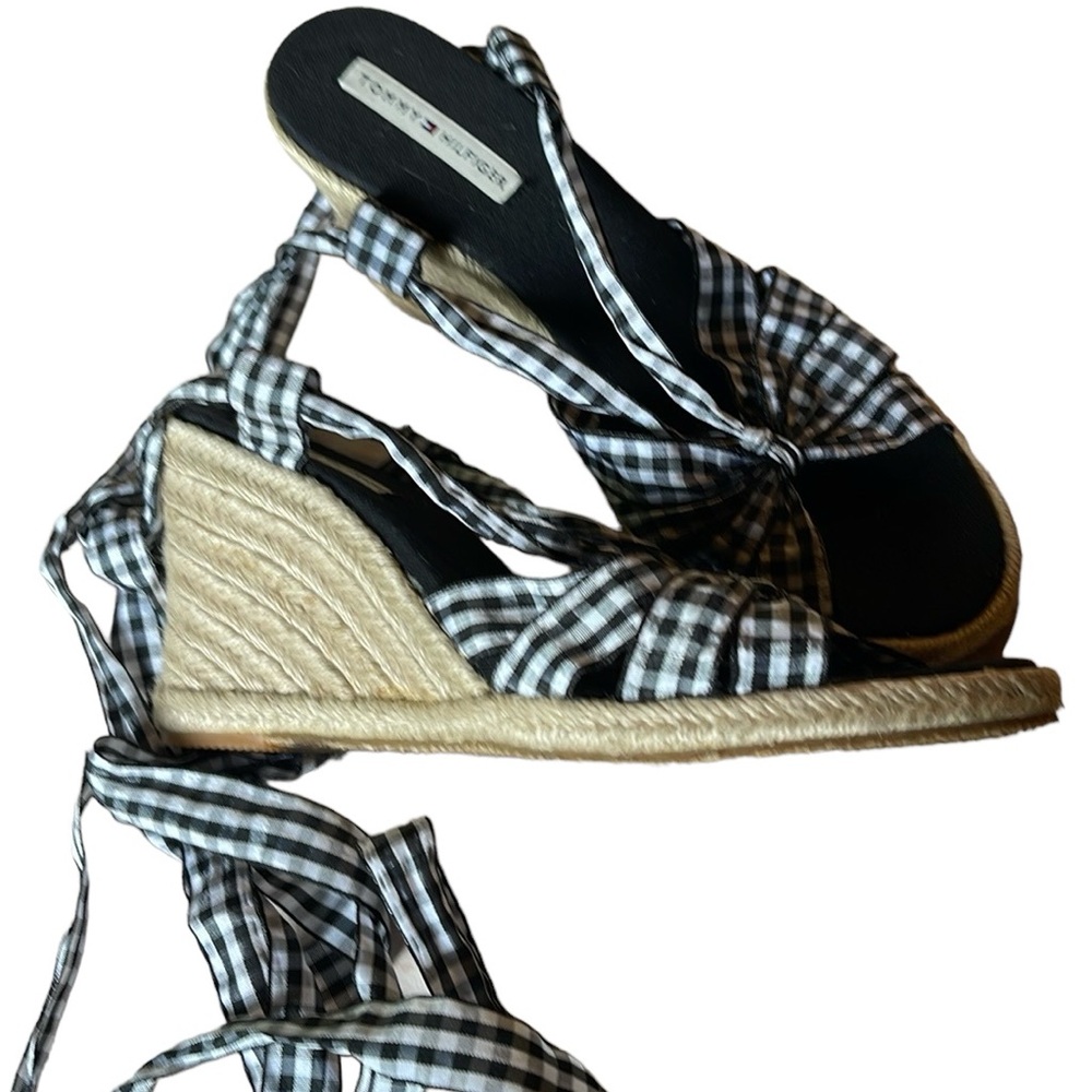 Tommy Hilfiger Blank White Gingham Plaid Wedge Lace Tie Shoes